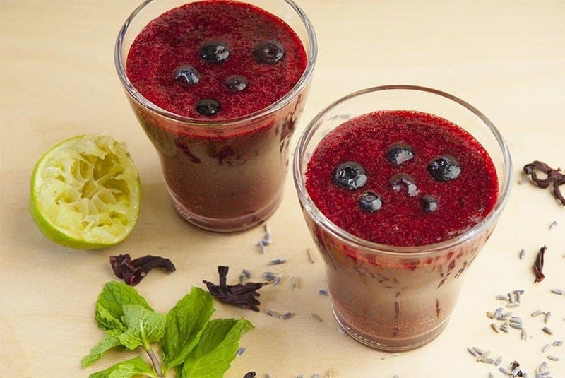 Hibiscus Berry Smoothie Recipe — Savory Spice 5275